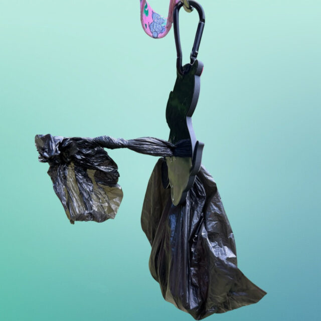 Hippo Waste Bag Holder Helper - Image 5
