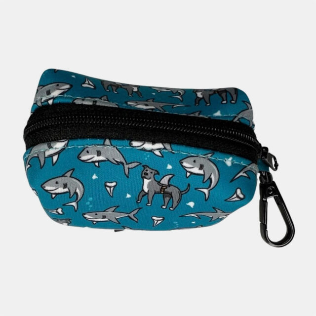 Pittie Shark Waste Bag Holder - Image 4