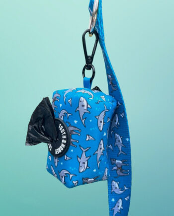 Pittie-Shark-Waste-Bag-Holder-4